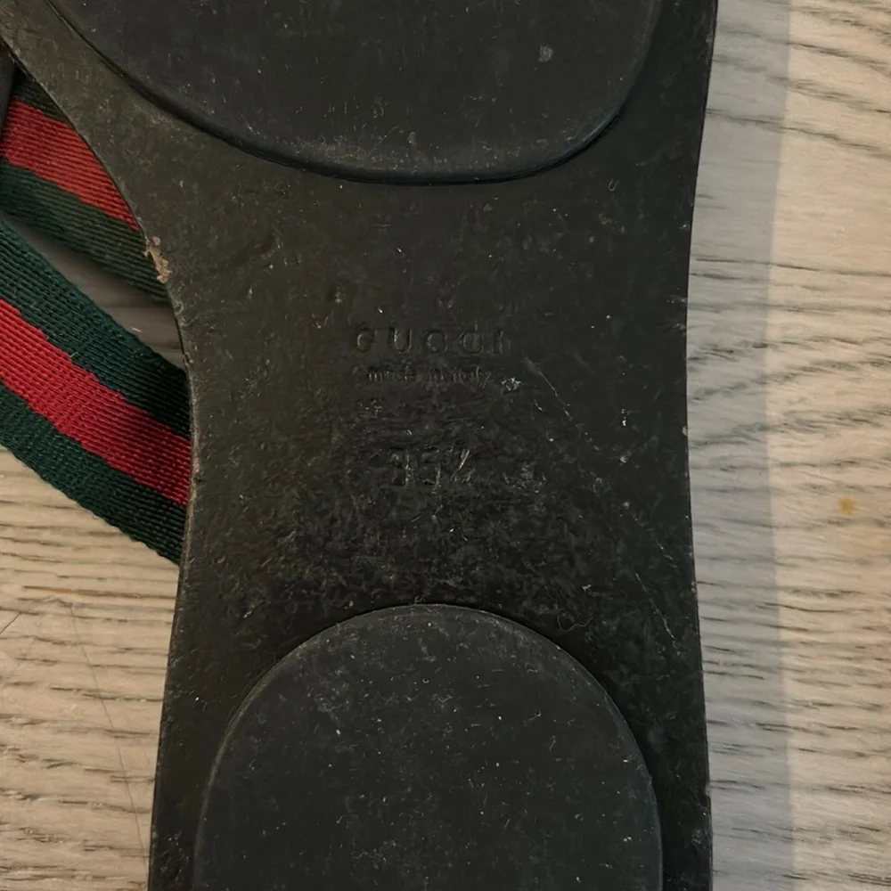 ❌SOLD❌Gucci sandals size 35.5 - Picture 5 of 5